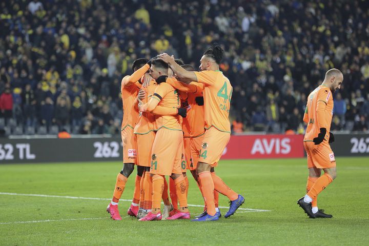 Alanya, Erol Hoca ile Bulut'lar'ın üstünde