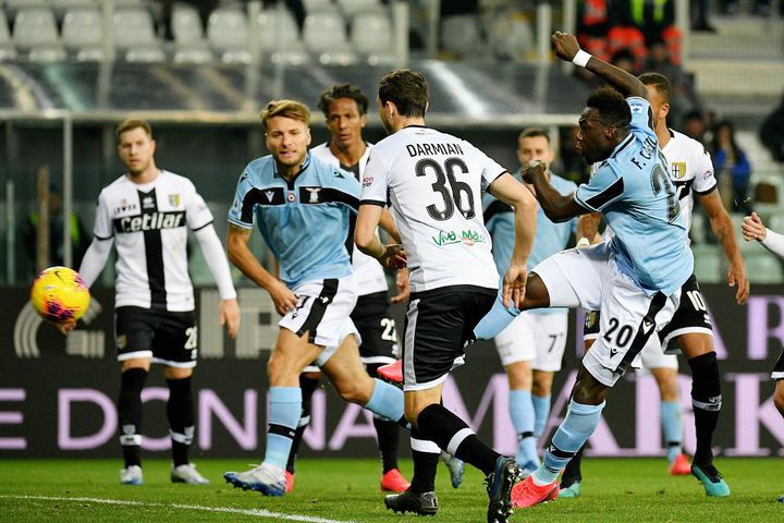 Lazio, Juventus’u takibe devam ediyor