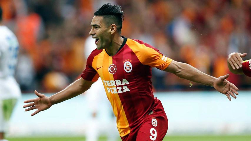Sevilla, şimdi de Falcao'ya göz dikti!