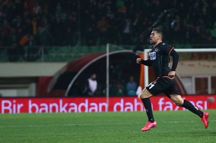Bakasetas: Top ayağınıza oturunca kral oluyorsunuz
