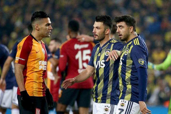 Ozan: Fenerbahçe'ye çok değişik şeyler yapılıyor