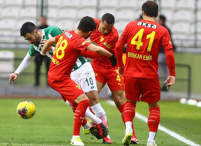 Konyaspor’un yüzü Bülent Kormaz'la da gülmedi