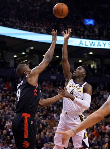 NBA'de Raptors ve Jokic'in gecesi