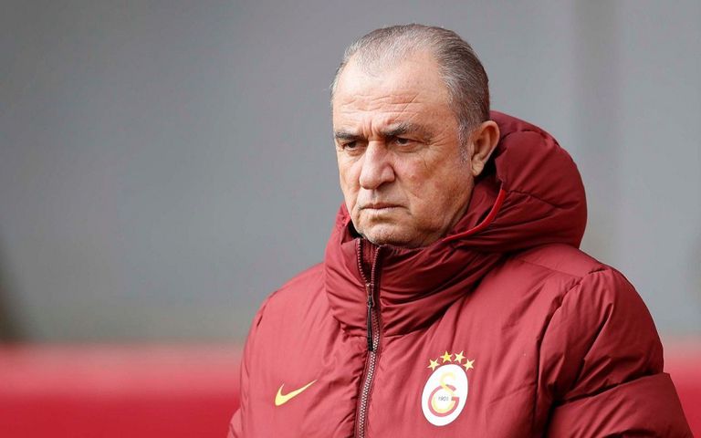 Tecrübeli hoca, kötü haberi sosyal medyadan verdi