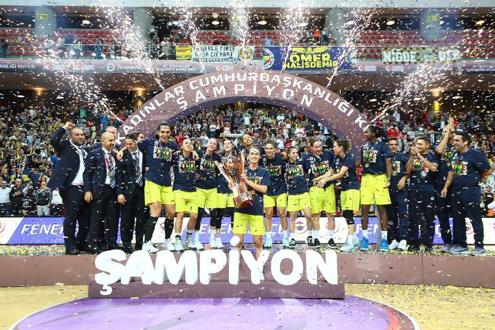 Şampiyon Fenerbahçe!