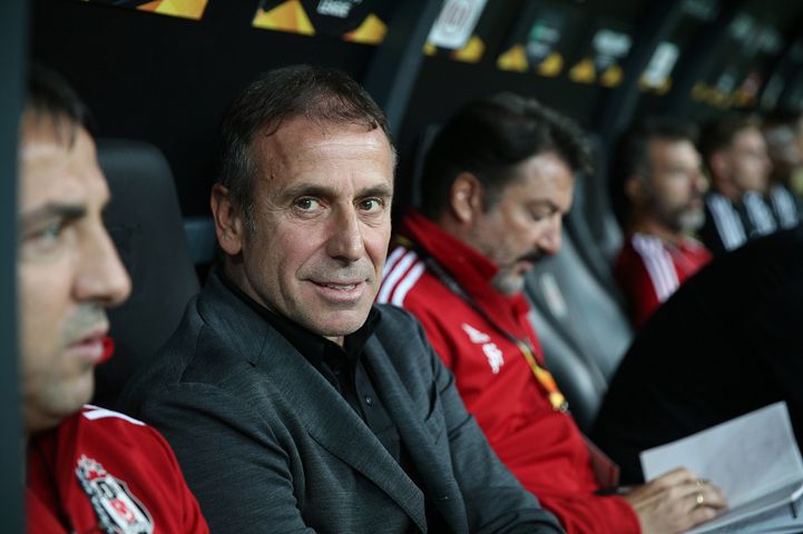 'Antrenörlüğüm sorgulanamaz'