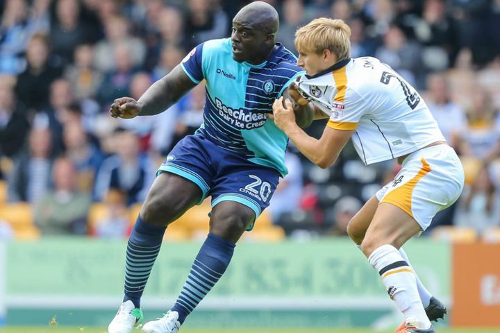 Akinfenwa’ya Liverpool cezası