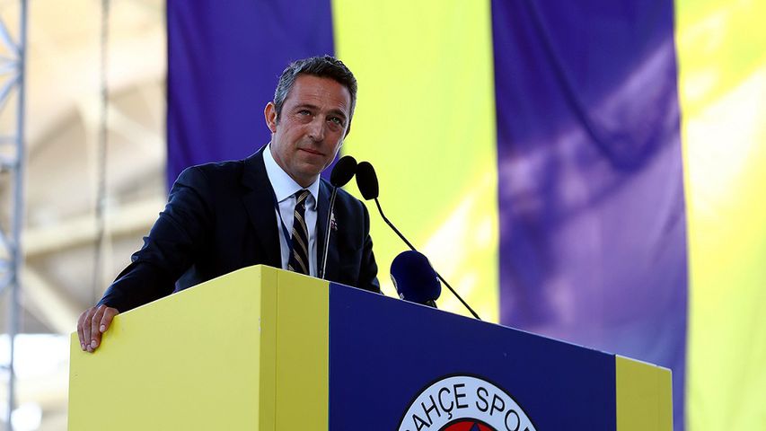 Ali Koç: Transfer yapmamızın önü kesildi