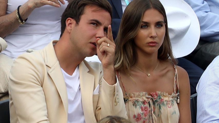 Götze'den olay hareket! Leopar desenli elbise giydi