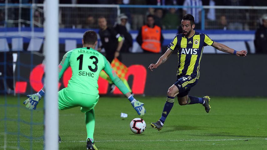 Isla, Fenerbahçe için reddettiği takımı açıkladı