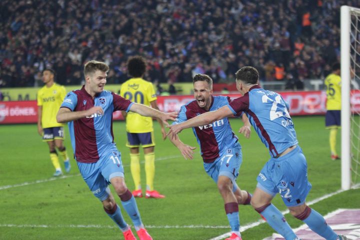 Trabzonspor liderliği kovalıyor