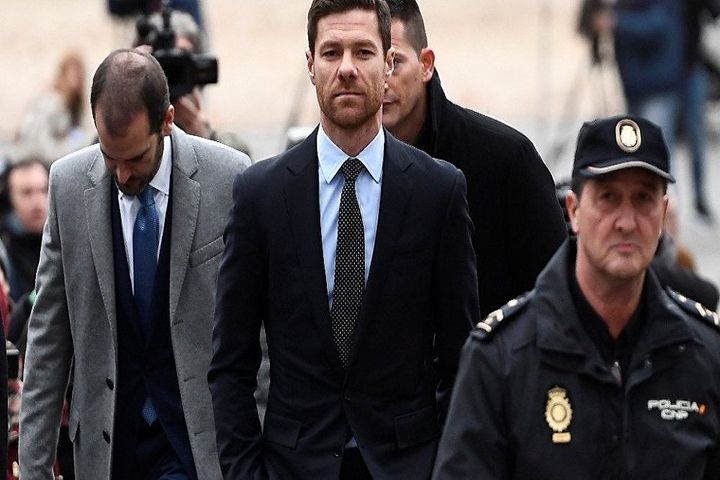 Alonso hakim karşısına çıktı!