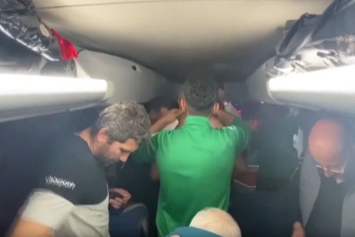 Alanyaspor otobüsüne yapılan saldırının görüntüleri ortaya çıktı