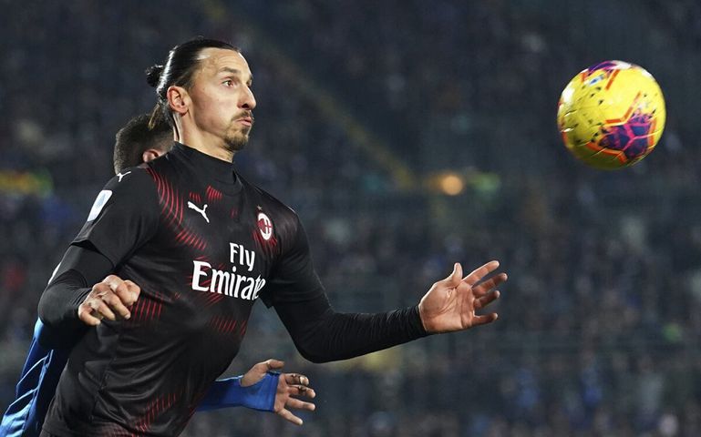 Zlatan Ibrahimovic, İtalya’dan çabuk sıkıldı