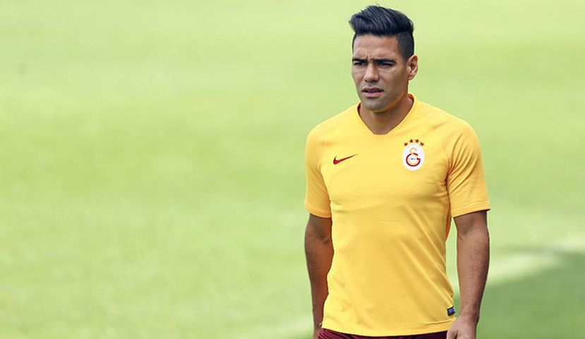 Radamel Falcao'dan kötü haber! İspanya'ya gidecek...
