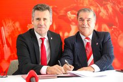 Samsunspor'da teknik direktörlüğe Hüseyin Eroğlu getirildi
