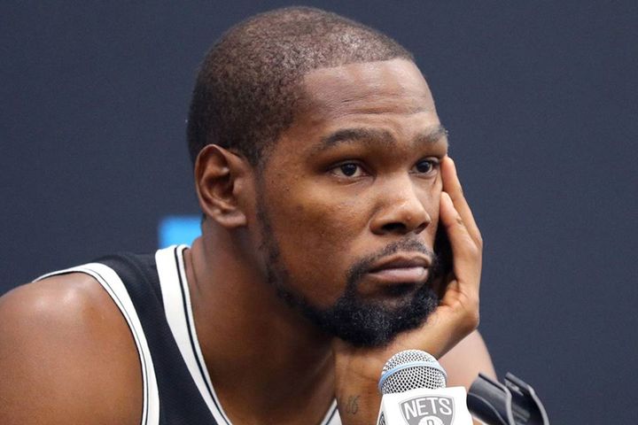 NBA’i hastalık vurdu