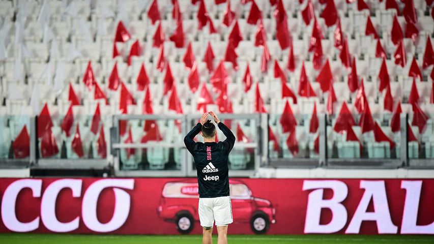Çizme'de statlar boş seyirci varmış gibi coş