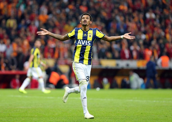 İki kulüp Jailson'un transferi için ısrarcı