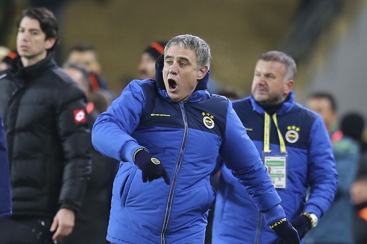 Ersun Yanal antrenmana katılmadı
