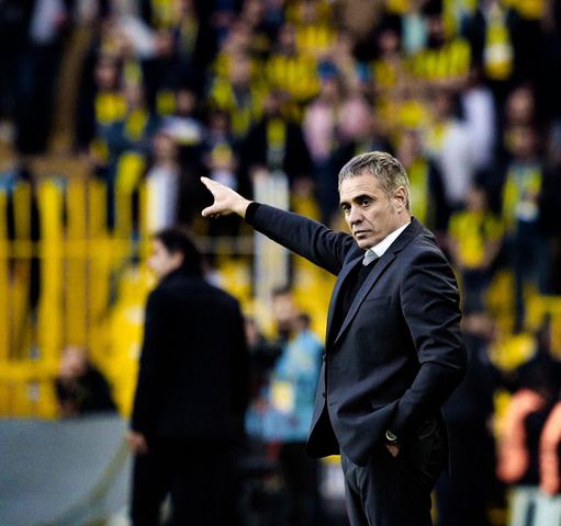 Yanal'ın koltuk sevdası!