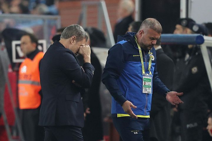Fenerbahçe'de seri ayrılıklar yaşanıyor