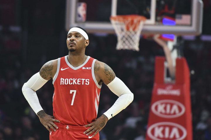 Carmelo Anthony için baskı sürüyor
