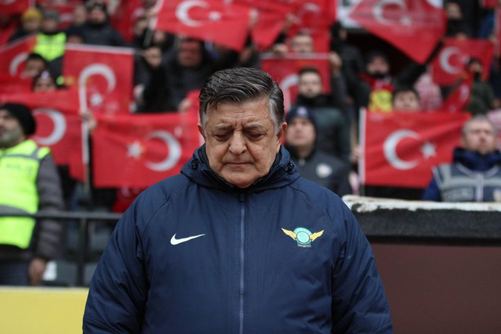 Yılmaz Vural'dan Eskişehir'e destek TFF'ye sitem